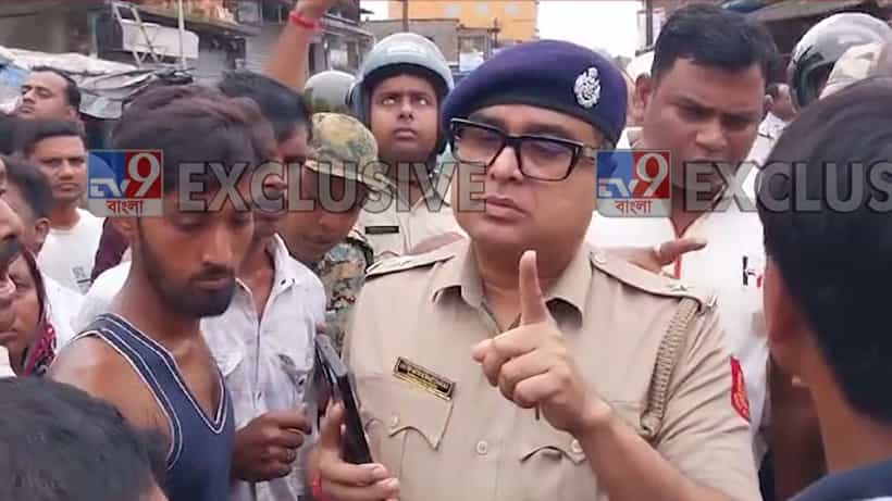 Jaynagar: জয়নগরের মানুষ বলছে, ফাঁসি চাই... ফাঁসি, জনরোষ থামাতে আইসি বললেন, তোমরা যা চাইছ, তাই হবে