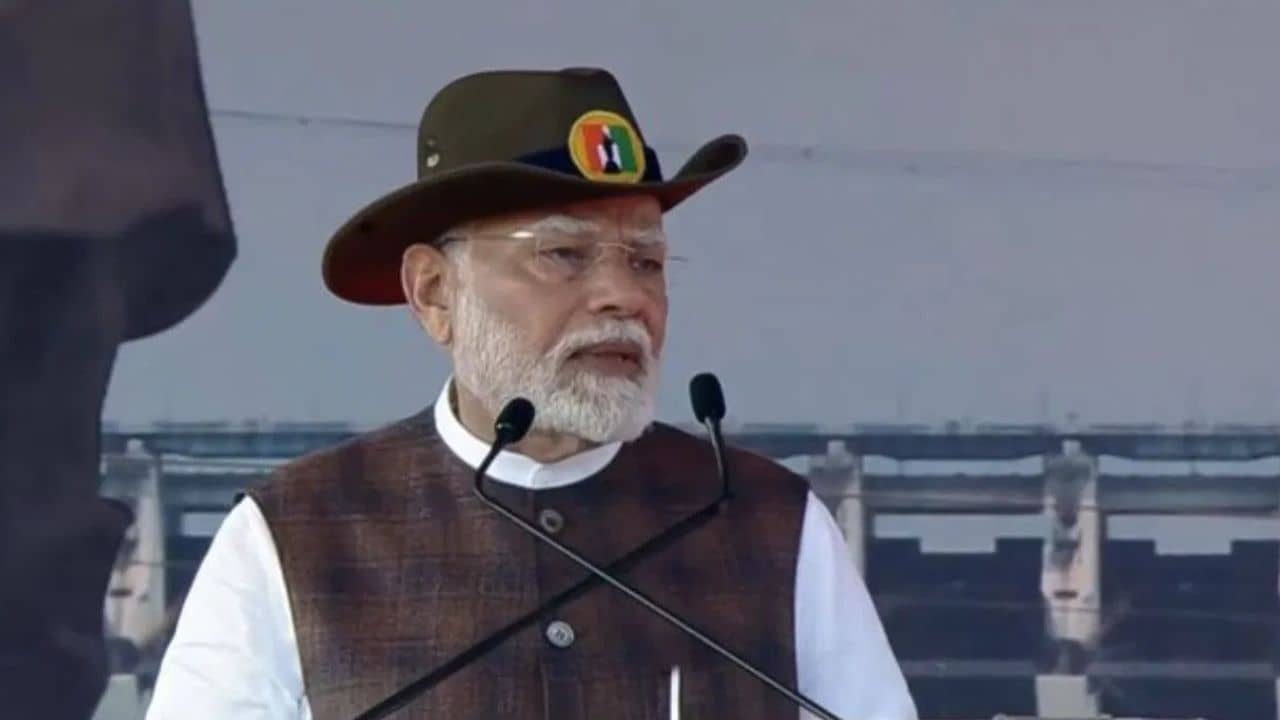 Narendra Modi: আর্বান নক্সালদের চিহ্নিত করতে হবে, ঐক্য দিবসে বার্তা দিলেন প্রধানমন্ত্রী মোদী