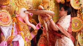 লালপাড়-সাদা শাড়ি পরে দেবীবরণ, উৎসবের শেষ লগ্নে ফেস্টিভাল অব ইন্ডিয়া