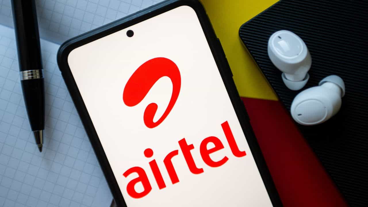 Airtel: অ্যান্টি-স্প্যাম নেটওয়ার্ক এনে বিপ্লব ঘটিয়েছে Airtel, কী জানালেন সংস্থার কর্তা Airtel: অ্যান্টি-স্প্যাম নেটওয়ার্ক এনে বিপ্লব ঘটিয়েছে Airtel, কী জানালেন সংস্থার কর্তা