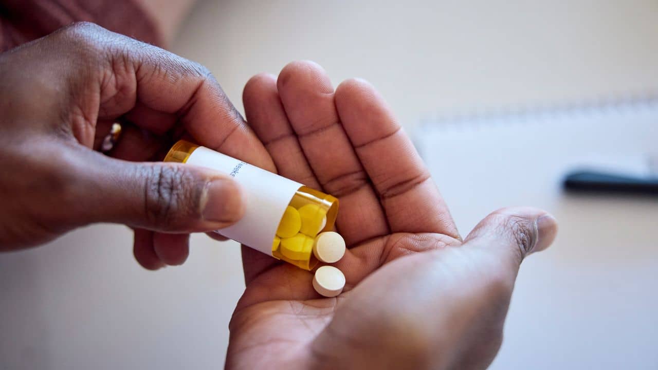 Medicine Price: সরকারের বড় সিদ্ধান্ত, বিরল রোগের ওষুধ নিয়ে আর চিন্তা নেই