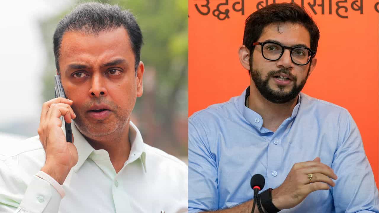 Maharashtra Assembly elections: আদিত্য ঠাকরকে টক্কর দিতে মিলিন্দ দেওরাকে ময়দানে নামাল শিন্ডের শিবসেনা Maharashtra Assembly elections: আদিত্য ঠাকরকে টক্কর দিতে মিলিন্দ দেওরাকে ময়দানে নামাল শিন্ডের শিবসেনা