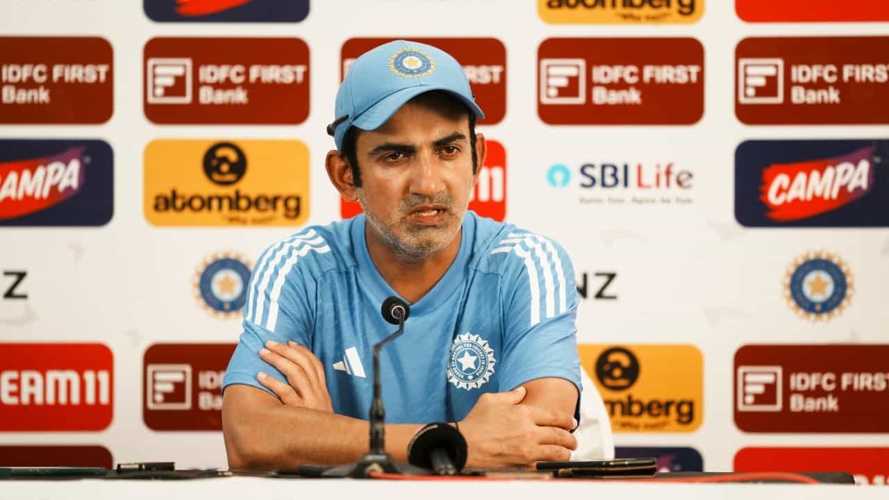 Gautam Gambhir: মুম্বই টেস্টের আগে গুরু গম্ভীর বললেন, 'কিউয়ি সিরিজ হার কষ্টকর, ব্যাটাররা শুধু...' Gautam Gambhir: মুম্বই টেস্টের আগে গুরু গম্ভীর বললেন, 'কিউয়ি সিরিজ হার কষ্টকর, ব্যাটাররা শুধু...'