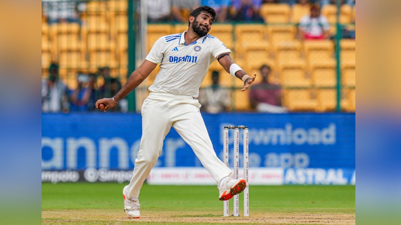 Jasprit Bumrah: বুমরার কাঁধে বোঝা চাপিয়ে দেওয়া হল! অজি সফরের ভারতীয় দল নিয়ে অন্য বিকল্প প্রাক্তনীর