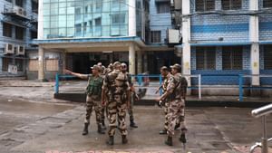 RG Kar: যত কাণ্ড আরজি করেই! CISF-এর সামনেই ফের এক মহিলা চিকিৎসকে হুমকি দেওয়ার অভিযোগ, প্রশ্নের মুখে নিরাপত্তা