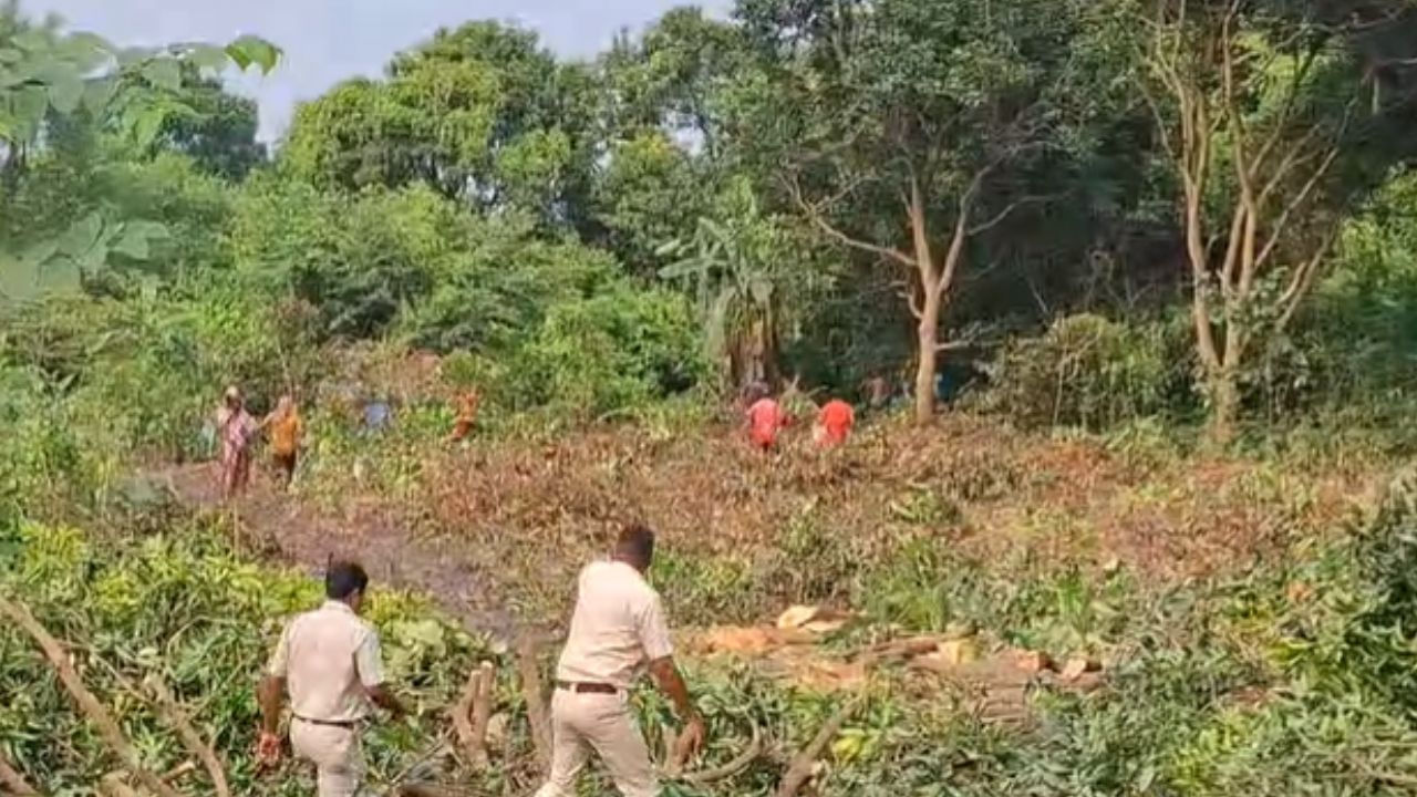 Rajarhat: ১০ দিন ধরে রাজারহাট থেকে সব ফাঁকা করে দিচ্ছিল ওরা, এরপর পুলিশ যেতেই দে ছুট