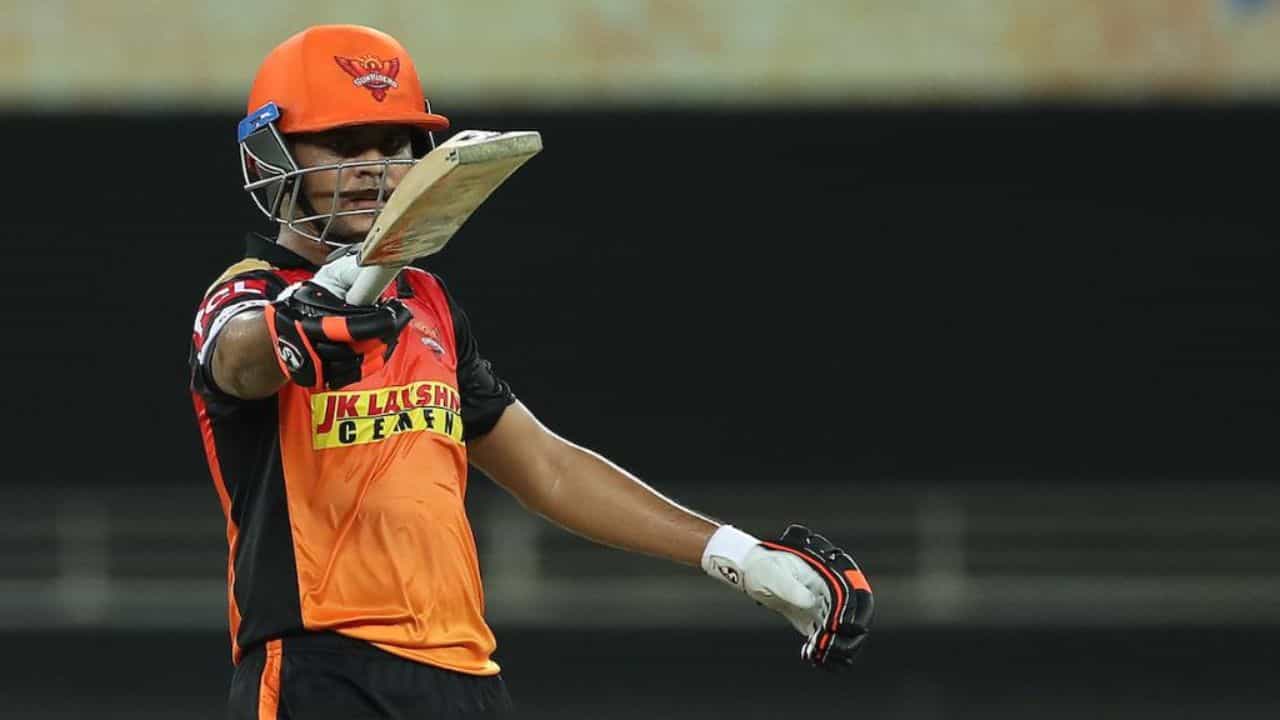 UP vs Bengal: ছয়ের লক্ষ্যে ঝাঁপিয়ে প্রিয়মের কাছে তিনে আটকে গেল বাংলা UP vs Bengal: ছয়ের লক্ষ্যে ঝাঁপিয়ে প্রিয়মের কাছে তিনে আটকে গেল বাংলা
