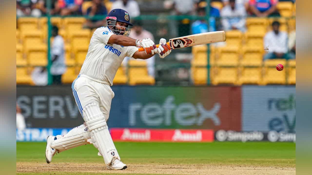 Rishabh Pant: অস্ট্রেলিয়া তৈরি হও, পন্থ আসছে; চিন্নাস্বামীতে চন্দ্রাভিযান ঋষভের! Rishabh Pant: অস্ট্রেলিয়া তৈরি হও, পন্থ আসছে; চিন্নাস্বামীতে চন্দ্রাভিযান ঋষভের!