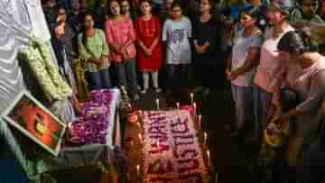 Tilottamas Parents: অসুর নিধন যেন করে যান মা, মণ্ডপে মণ্ডপে দর্শনার্থীদের প্রার্থনার অনুরোধ তিলোত্তমার মায়ের