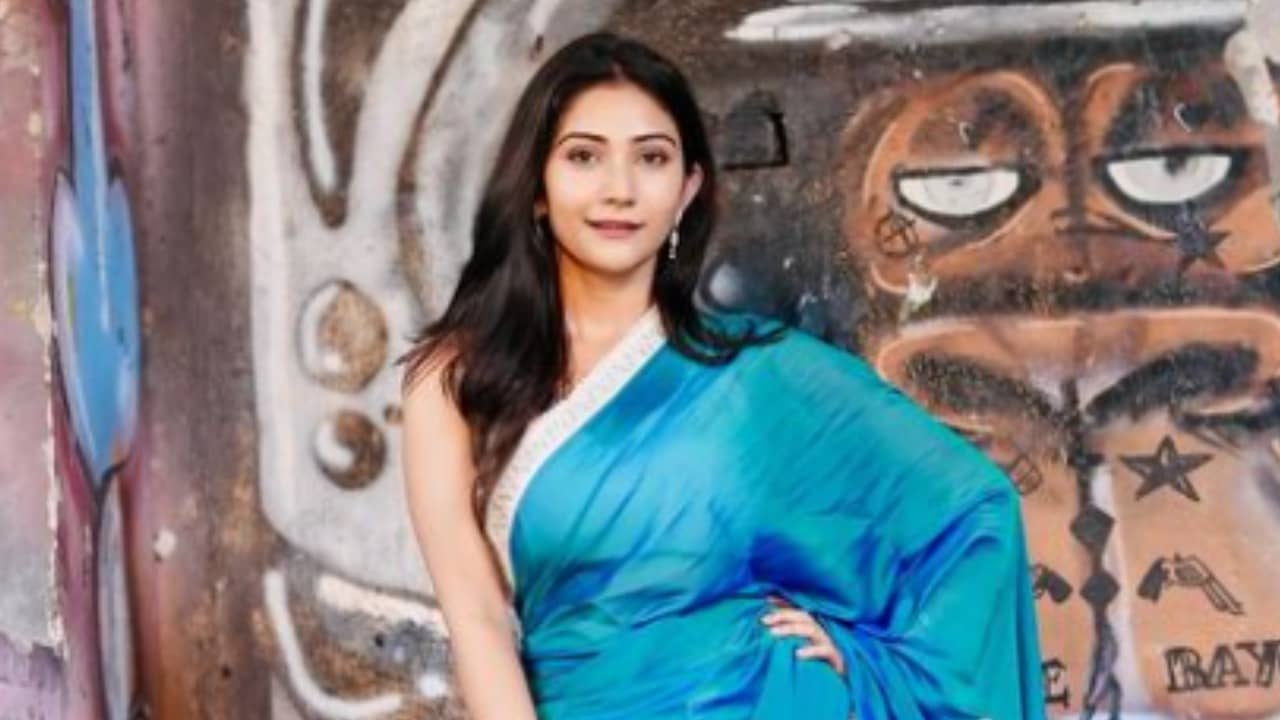 একটু সিঁদুর পরতে কী সমস্যা? পুজোর আগে কটাক্ষের মুখে কৌশাম্বী