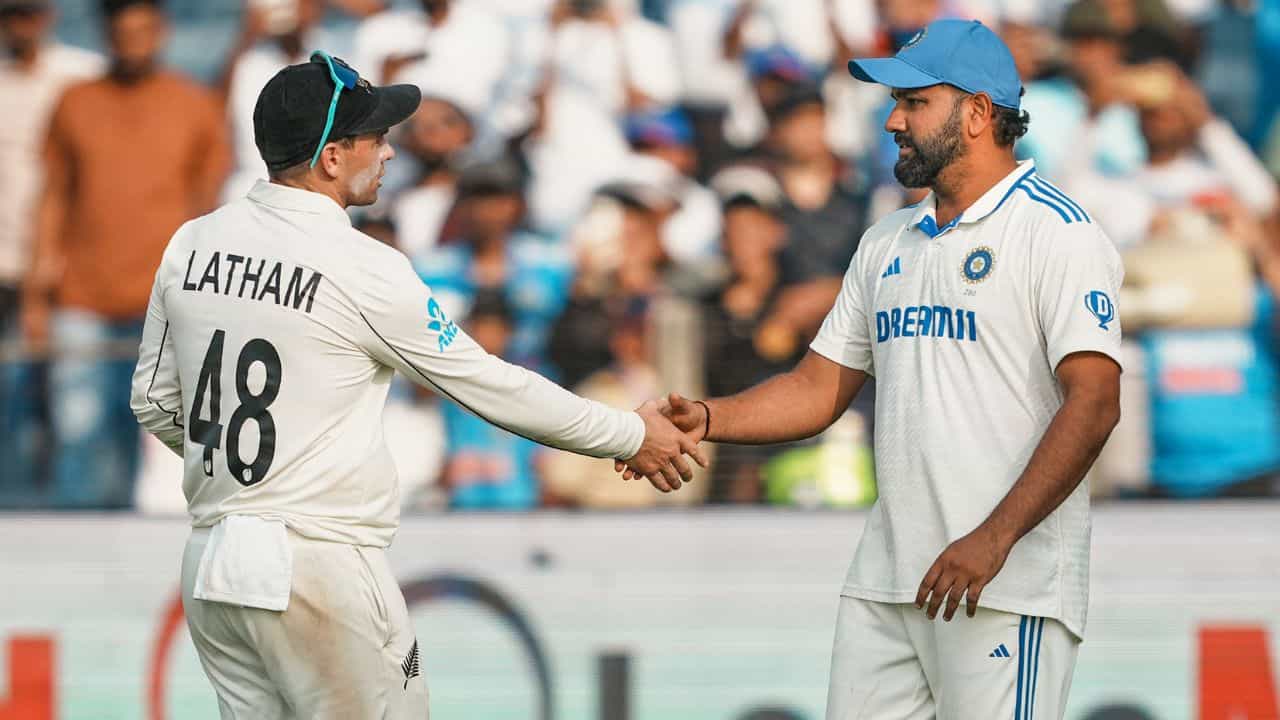 Rohit Sharma: 'পোস্টমর্টেম করতে বসব না', রোহিত শর্মার পরিষ্কার বার্তা Rohit Sharma: 'পোস্টমর্টেম করতে বসব না', রোহিত শর্মার পরিষ্কার বার্তা