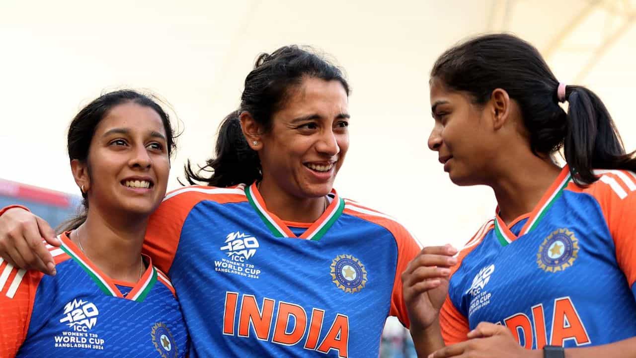 IND vs SL Preview: এক চিন্তা মুক্ত! এশিয়া সেরার বিরুদ্ধে অন্য চিন্তা নিয়ে নামছেন স্মৃতিরা IND vs SL Preview: এক চিন্তা মুক্ত! এশিয়া সেরার বিরুদ্ধে অন্য চিন্তা নিয়ে নামছেন স্মৃতিরা