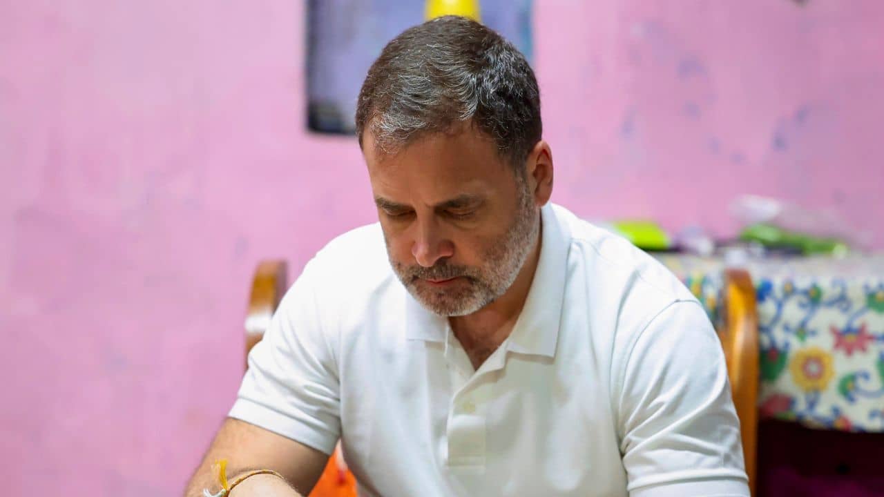 Congress: ঔদ্ধত্যই পতনের কারণ, হরিয়ানার হারে কংগ্রেসকে খোঁচা তৃণমূলের, চুপ রইল না বাকি জোটসঙ্গীরাও