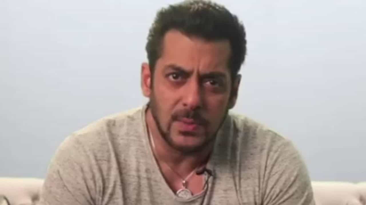 'আমার ছেলে নিষ্পাপ',সলমনের পক্ষে সওয়াল বাবা সেলিমের 'আমার ছেলে নিষ্পাপ',সলমনের পক্ষে সওয়াল বাবা সেলিমের