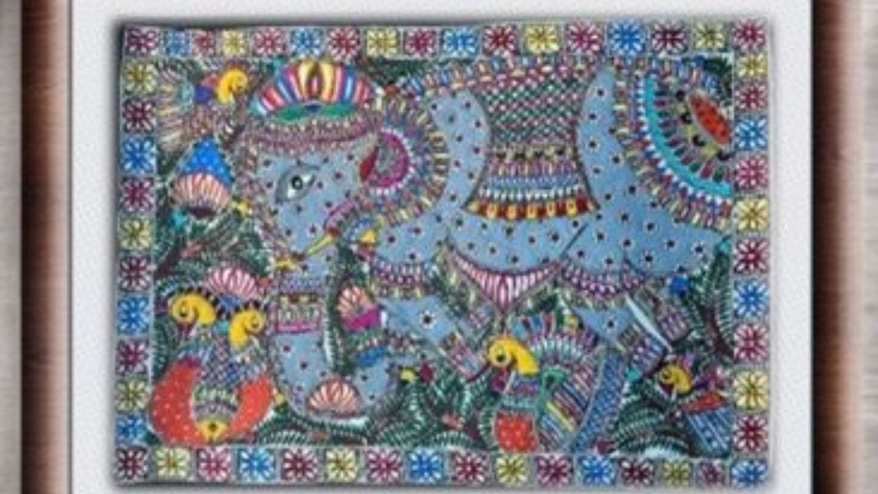 মধুবনী পেইন্টিং বা মিথিলা পেইন্টিং বিহারের মিথিলা অঞ্চলের অনবদ্য সৃষ্টি তুলে দেওয়া হয় গায়ানার রাষ্ট্রপতিকে। ভারতের শতাব্দী প্রাচীন রুপোর কাজের নিদর্শন, খাঁটি রুপোর তৈরি বিরল এবং নিখুঁত ফিলিগ্রি বোট উপহার দেওয়া হয় গায়ানার ভাইস প্রেসিডেন্টকে। বিশেষ এই শিল্পের ধারক বাহক ওড়িশার কটকের শিল্পীরা। গায়ানার জাতীয় পরিষদের স্পিকারকে দেওয়া মূল্যবান পাথরে সুসজ্জিত লাদাখের বিশেষ কেটলি। (ছবি - মধুবনী পেইন্টিং)