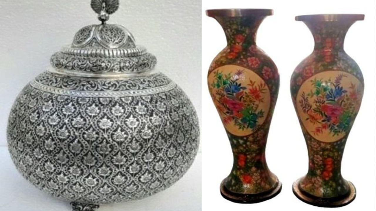 এর মধ্যে নাইজেরিয়ার প্রেসিডেন্টকে মহারাষ্ট্রের কোলহাপুর থেকে নিয়ে যাওয়া 'সিলোফারের পঞ্চমৃত কলশ'। ব্রাজিলের প্রেসিডেন্টকে মোদী উপহার দেন মহারাষ্ট্রের উপজাতি শিল্পের নিদর্শন 'ওয়ার্লি পেইন্টিং'। মহারাষ্ট্রের ডাহানু, তালাসারি এবং পালঘর অঞ্চলে মূলত বিশেষ উপজাতির মানুষ এই শিল্পের ধারক ও বাহক। ছবি - সিলোফারের পঞ্চমৃত কলশ ও সোনার কাজ করা ফুলদানি। (বাঁ দিক থেকে)