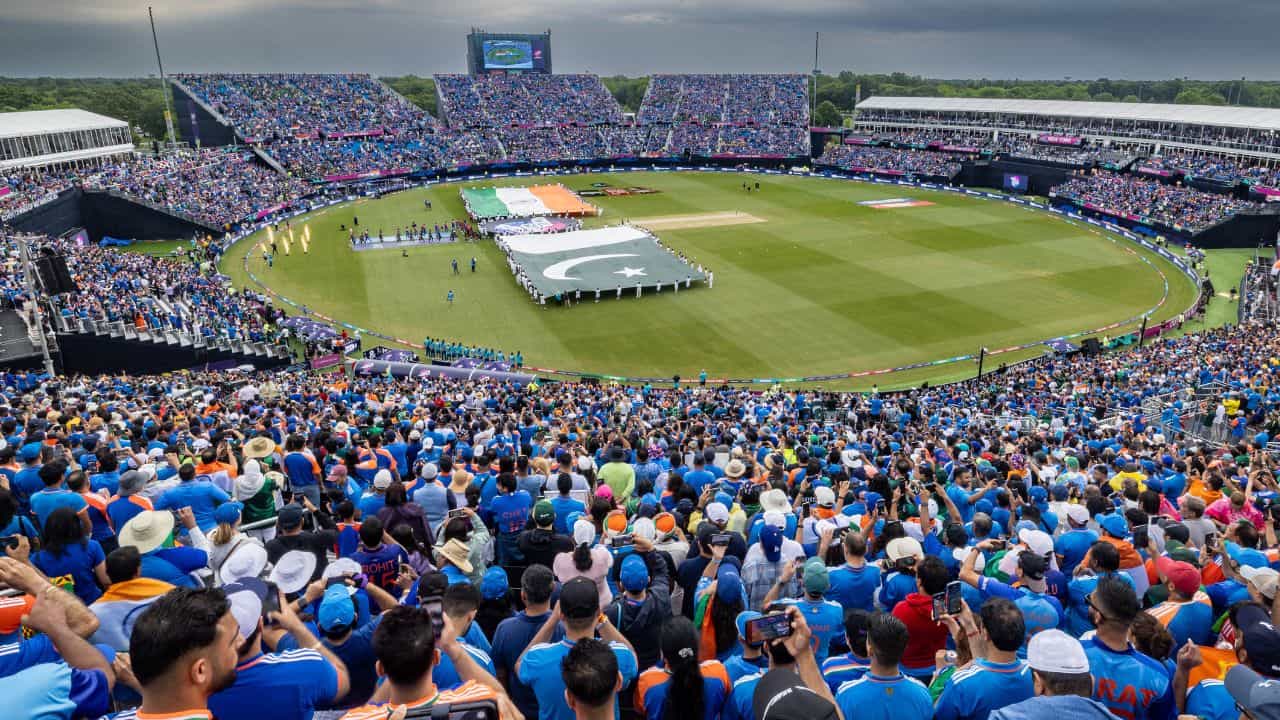 India vs Pakistan: নভেম্বরের শেষে ২২ গজে মুখোমুখি ভারত-পাকিস্তান, কোথায় সেই ম্যাচ? India vs Pakistan: নভেম্বরের শেষে ২২ গজে মুখোমুখি ভারত-পাকিস্তান, কোথায় সেই ম্যাচ?
