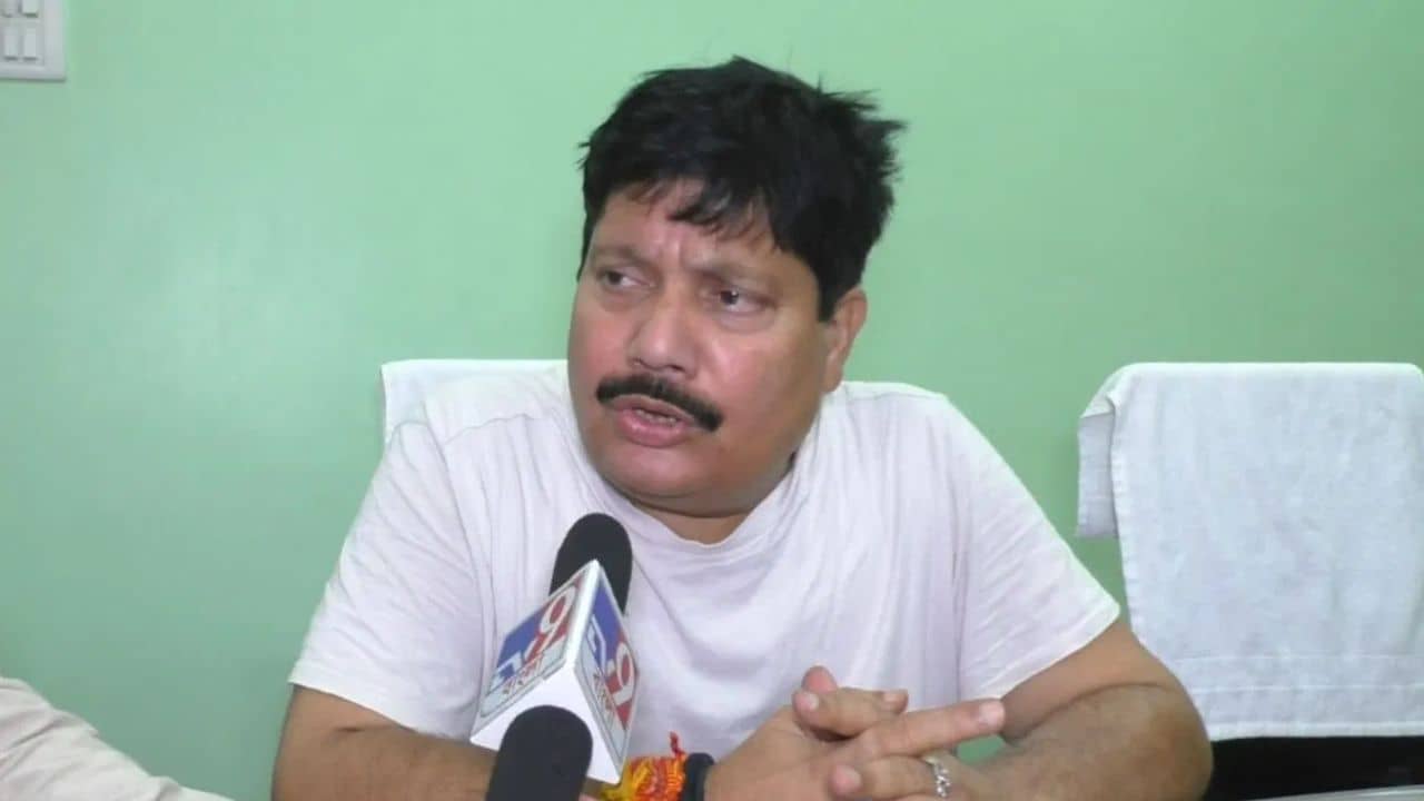 Arjun Singh: কেমিক্যাল রিঅ্যাকশন-এর প্রস্তুতি নিয়ে ভবানী ভবনে গেলেন অর্জুন সিং