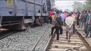 Train Accident: বাঁকুড়ায় লাইনচ্যুত মালগাড়ি, দাঁড়িয়ে গেল একের পর এক দূরপাল্লার ট্রেন