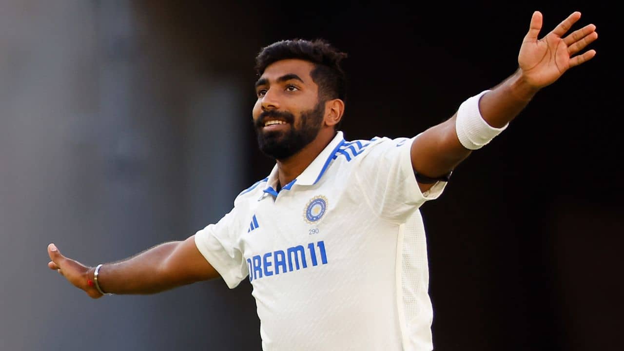 IND vs AUS, Jasprit Bumrah: উচ্ছ্বসিত সানি থেকে পূজারা, বোলার বুমরাকে ছাপিয়ে গেলেন ক্যাপ্টেন বুমরা!