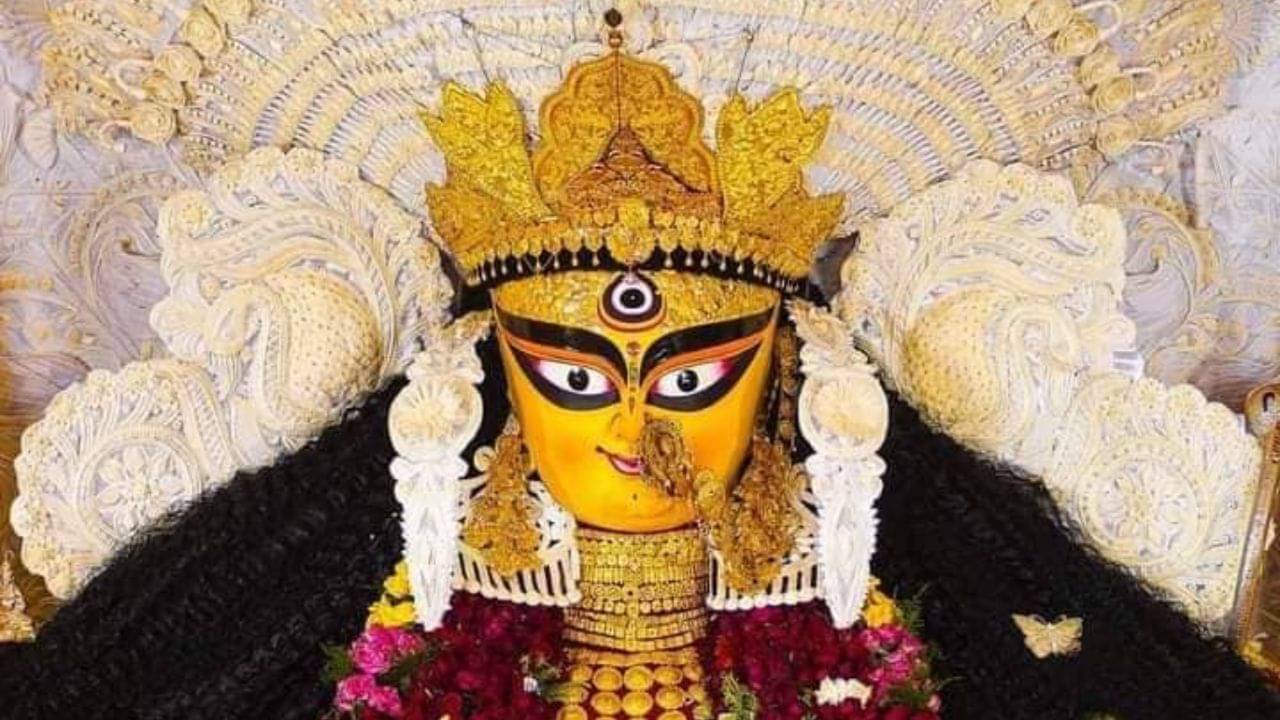 Jagaddhatri Puja 2024: সবার শেষে বিসর্জন হয় দেবীর, চাষাপাড়ার বুড়িমাকে ঘিরে ঘুরে বেড়ায় নানা গল্প