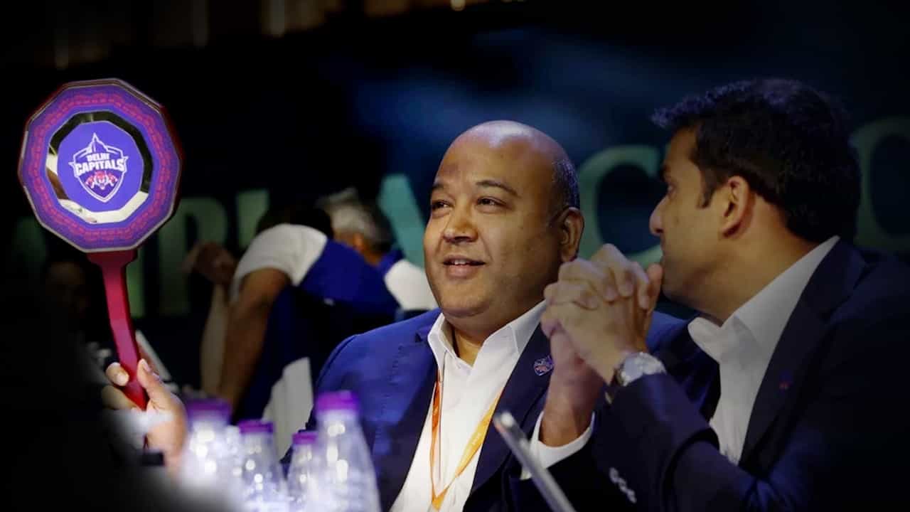 DC IPL Auction 2025: আইপিএল অকশন টেবিলের 'চাণক্য'! DC-র এই কর্তা সম্পর্কে জানেন? DC IPL Auction 2025: আইপিএল অকশন টেবিলের 'চাণক্য'! DC-র এই কর্তা সম্পর্কে জানেন?