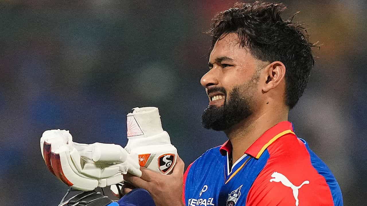 DC IPL 2025: ইচ্ছে ছিল না... ঋষভ পন্থের টিম ছাড়ার রহস্য ফাঁস করলেন দিল্লির মালিক DC IPL 2025: ইচ্ছে ছিল না... ঋষভ পন্থের টিম ছাড়ার রহস্য ফাঁস করলেন দিল্লির মালিক