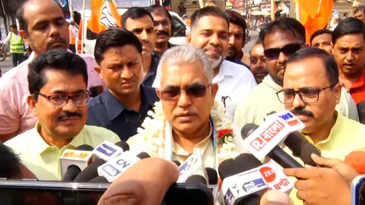Dilip Ghosh: 'তৃণমূলের প্রচারক, ভোটার সবই তো বাংলাদেশ থেকে আসে', বিস্ফোরক দিলীপ ঘোষ Dilip Ghosh: 'তৃণমূলের প্রচারক, ভোটার সবই তো বাংলাদেশ থেকে আসে', বিস্ফোরক দিলীপ ঘোষ