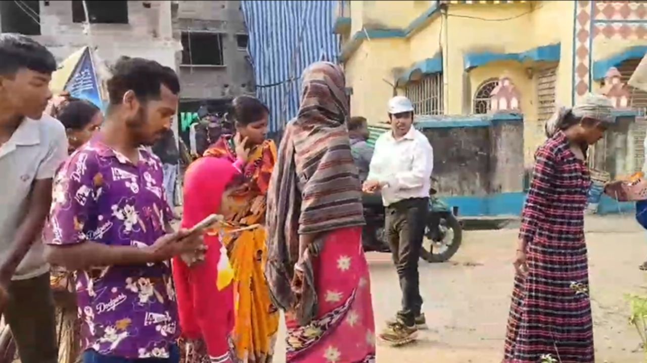 Bankura: নর্দমায় থেকে মৃত ভ্রূণ উদ্ধার, চাঞ্চল্য বিষ্ণুপুরে