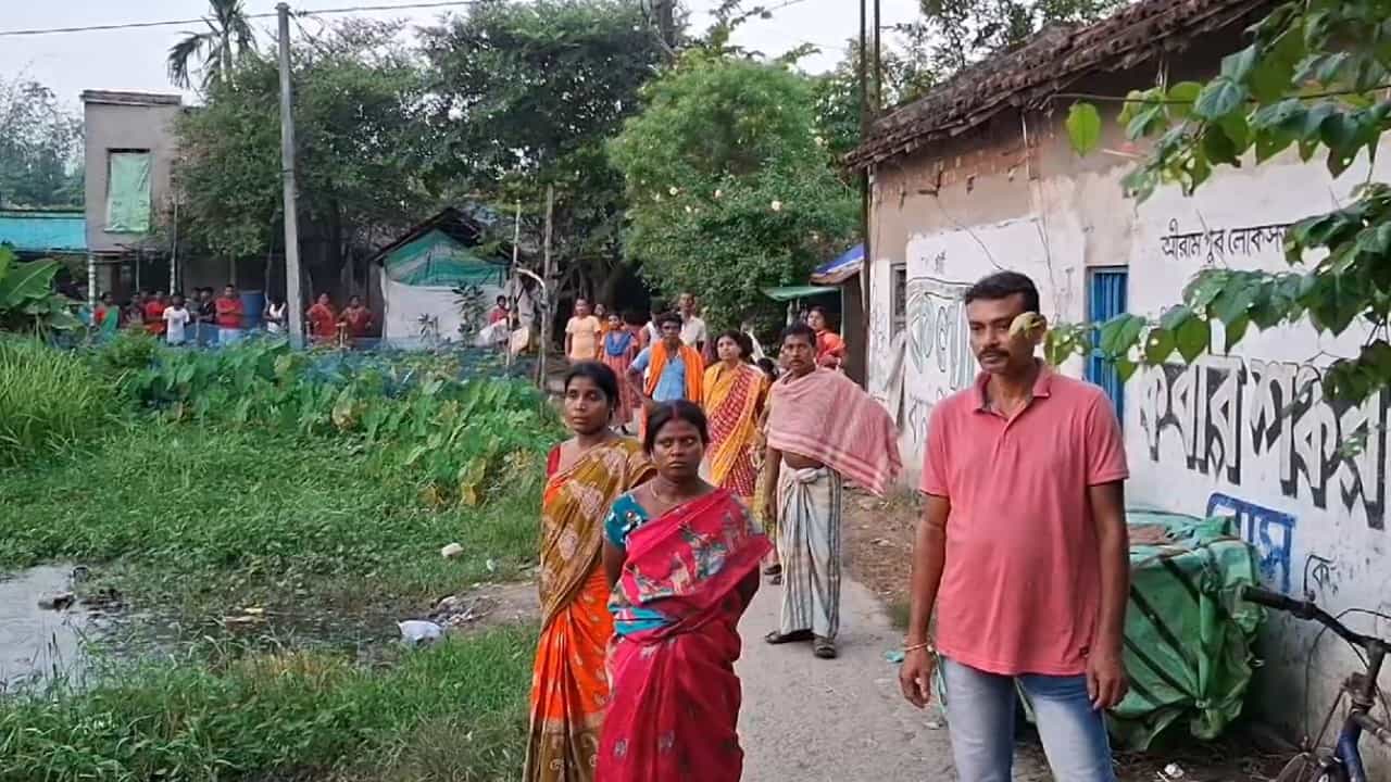 Dankuni: সম্পত্তি নিয়ে বিবাদে একেবারে রক্তারক্তি কাণ্ড, প্রাণ গেল দাদার, ভাই গেল থানায় Dankuni: সম্পত্তি নিয়ে বিবাদে একেবারে রক্তারক্তি কাণ্ড, প্রাণ গেল দাদার, ভাই গেল থানায়
