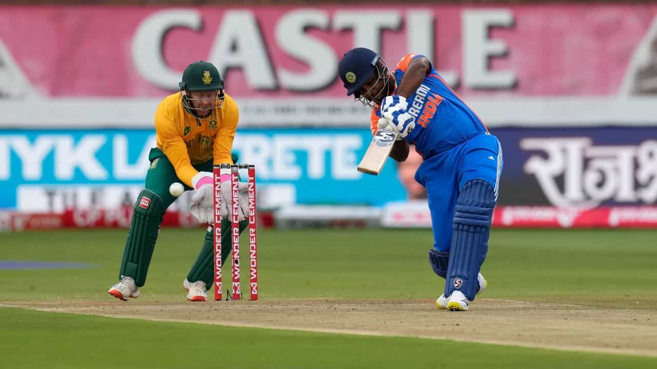 India vs South Africa T20 2024: টানা দু-ম্যাচ! রেকর্ড সেঞ্চুরিতে সাফারি শুরু সঞ্জু স্যামসনের India vs South Africa T20 2024: টানা দু-ম্যাচ! রেকর্ড সেঞ্চুরিতে সাফারি শুরু সঞ্জু স্যামসনের