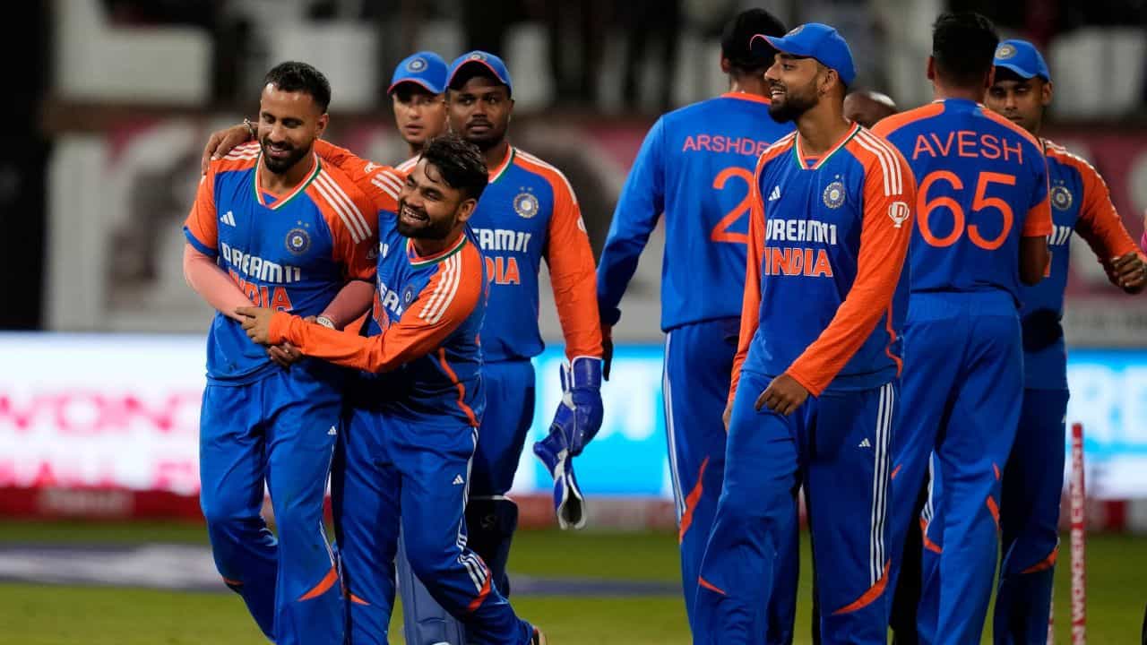 India vs South Africa T20 2024: রমনদীপ সিংকে খেলানোর সম্ভাবনা, একাদশে জায়গা কোথায়! India vs South Africa T20 2024: রমনদীপ সিংকে খেলানোর সম্ভাবনা, একাদশে জায়গা কোথায়!