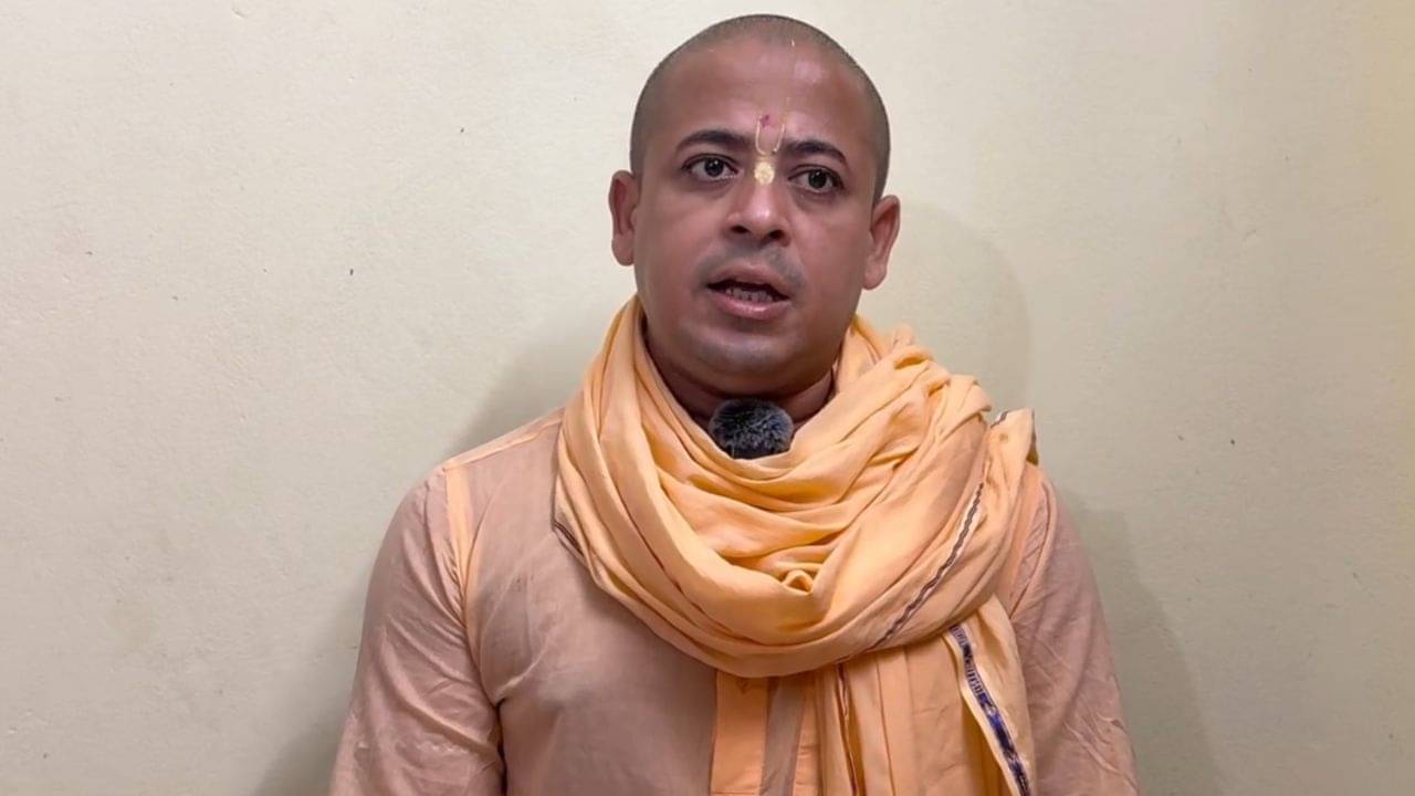 ISKCON Monk arrested in Bangladesh: গভীর উদ্বেগের, চিন্ময় দাসের গ্রেফতারি নিয়ে বাংলাদেশকে কড়া বার্তা ভারতের