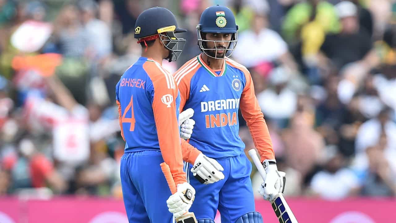 India vs South Africa T20 2024: সেঞ্চুরিয়নে থেকেও নেই ডিআরএস! ভারতীয় শিবিরে অস্বস্তি... India vs South Africa T20 2024: সেঞ্চুরিয়নে থেকেও নেই ডিআরএস! ভারতীয় শিবিরে অস্বস্তি...