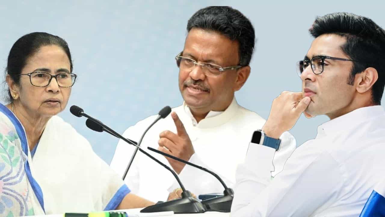 Kolkata: বাড়ি ভাঙতে গিয়ে ভয়ে পালালেন পুরসভার কর্মীরা, সিপিএম খোঁচা দিতেই মেয়র দেখালেন থানা Kolkata: বাড়ি ভাঙতে গিয়ে ভয়ে পালালেন পুরসভার কর্মীরা, সিপিএম খোঁচা দিতেই মেয়র দেখালেন থানা