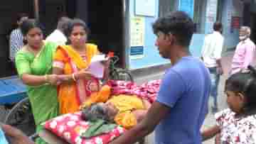 Hospital: বেলা ৩টে অবধি পাত্তা নেই সুপারের, হাসপাতাল থেকে রেফার করা হচ্ছে একের পর এক রোগীকে, সবাই নিরুত্তর