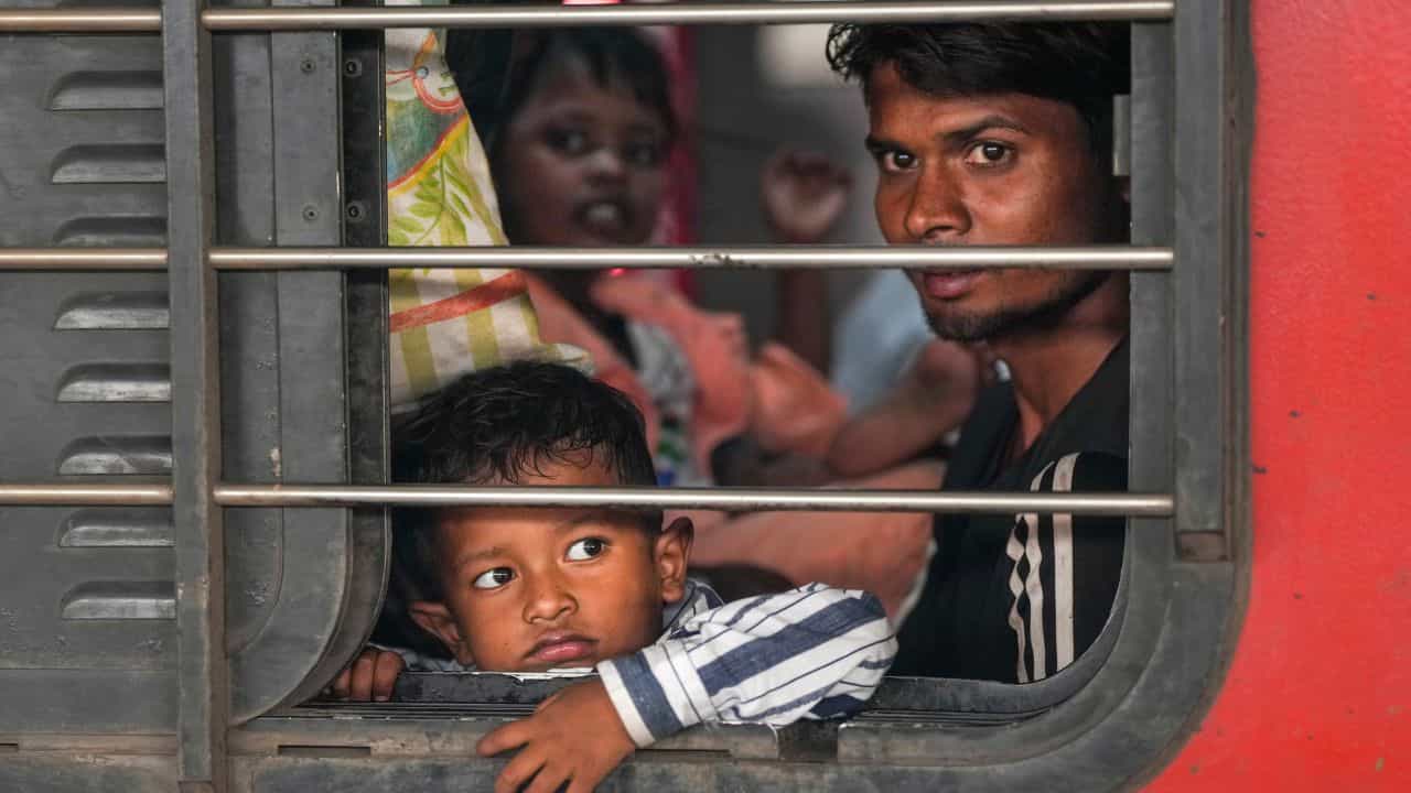 ট্রেনে আপনি কোন সিট পাবেন, সেটা ঠিক হয় কীভাবে ট্রেনে আপনি কোন সিট পাবেন, সেটা ঠিক হয় কীভাবে