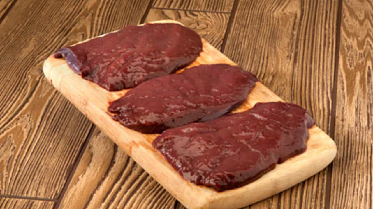 Meat Preservation: ফ্রিজ খারাপ হলেও চিন্তা নেই, ৩ পদ্ধতিতে বহুদিন সংরক্ষণ করে রাখা যাবে কাঁচা মাংস Meat Preservation: ফ্রিজ খারাপ হলেও চিন্তা নেই, ৩ পদ্ধতিতে বহুদিন সংরক্ষণ করে রাখা যাবে কাঁচা মাংস