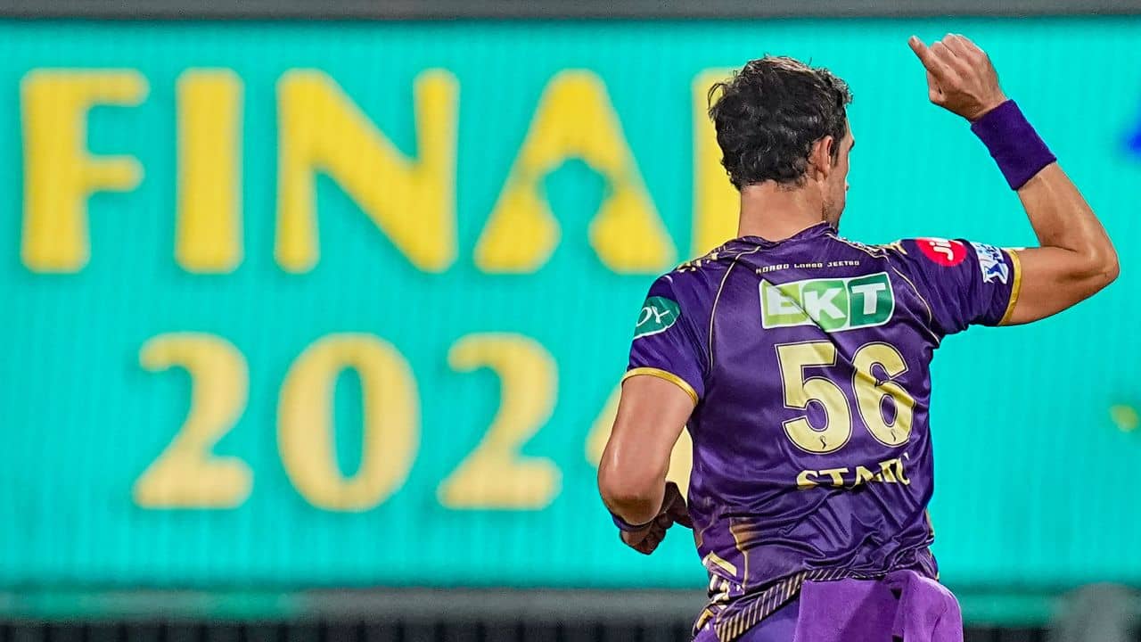 Mitchell Starc IPL Auction 2025: ২৫ কোটি থেকে মহাপতন, জলের দরে মিচেল স্টার্ককে কিনল দিল্লি!