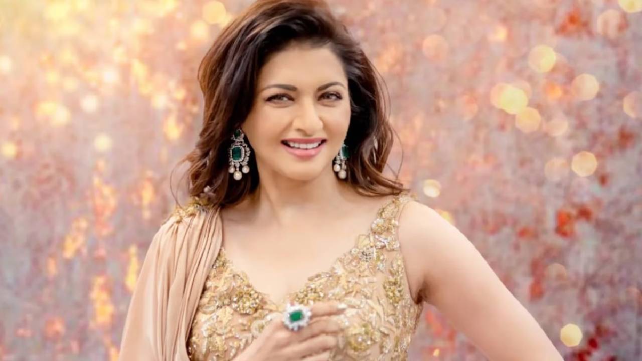 তারকা মানেই খারাপ!, কোন আক্ষেপের কথা শোনালেন ভাগ্যশ্রী