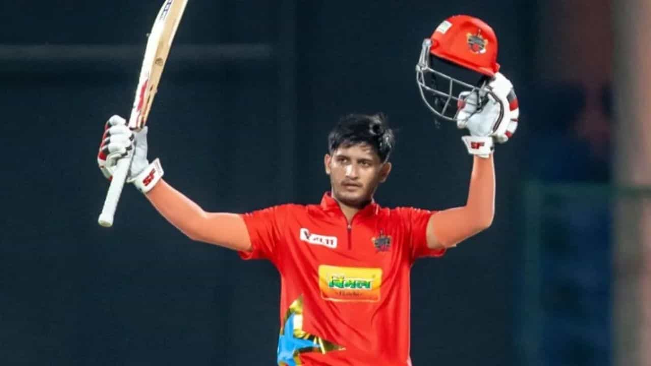 IPL 2025, PBKS: ৩০ লক্ষ থেকে প্রায় ৪ কোটি! প্রিয়াংশের জন্য অলআউট কেন ঝাঁপালেন প্রীতিরা? IPL 2025, PBKS: ৩০ লক্ষ থেকে প্রায় ৪ কোটি! প্রিয়াংশের জন্য অলআউট কেন ঝাঁপালেন প্রীতিরা?