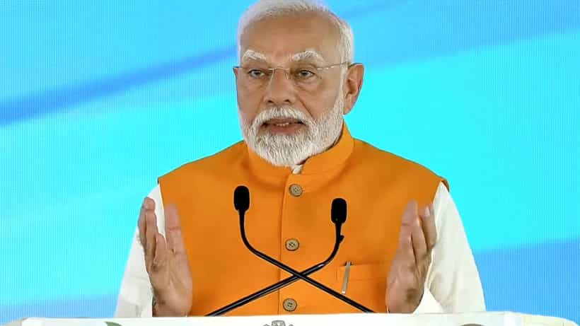 PM Narendra Modi: যুব সমাজের পথের বাধা সরাতে কী করছে কেন্দ্র? জানিয়ে দিলেন মোদী