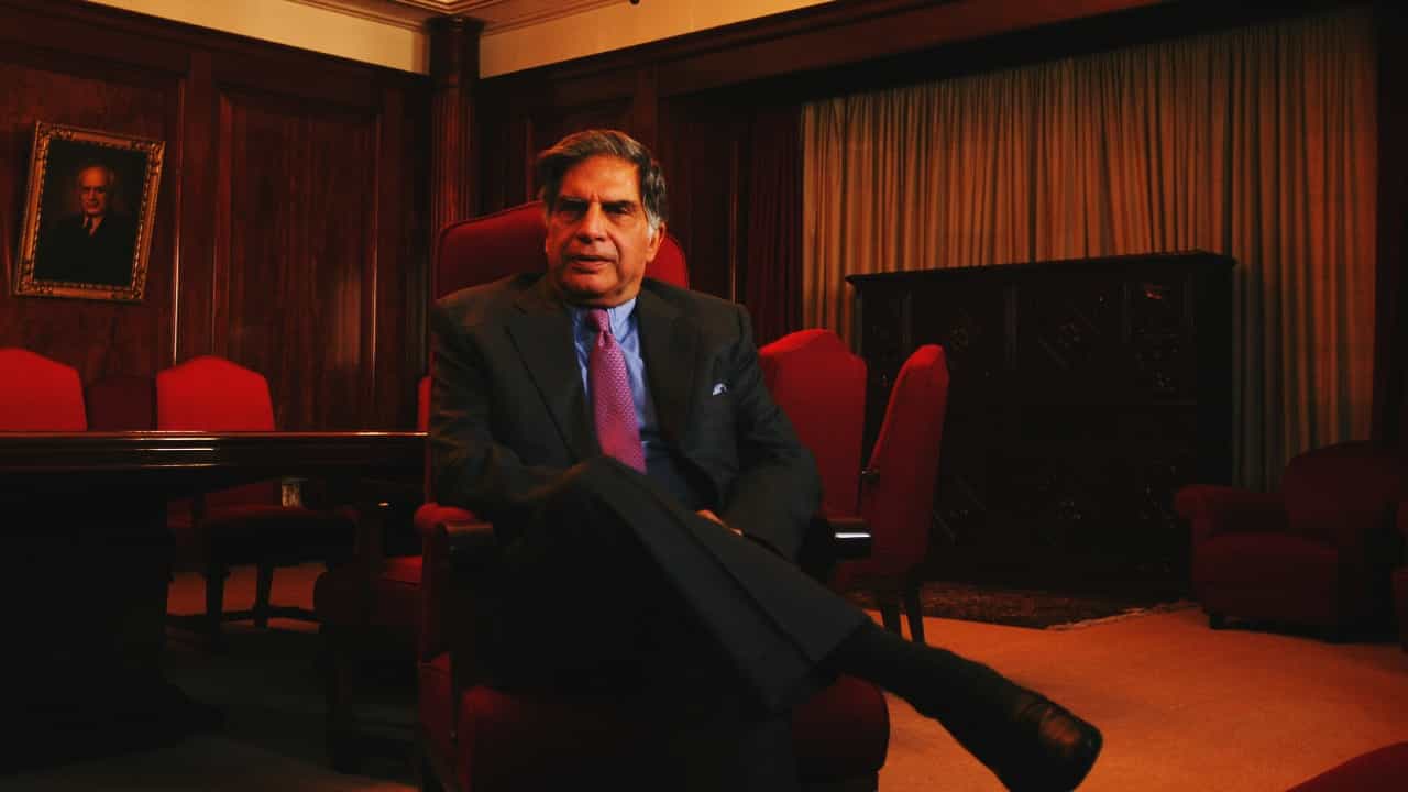 Ratan Tata's Firearms: রতন টাটার ছিল তিন-তিনটি বন্দুক, কে পেলেন সেগুলি জানেন? Ratan Tata's Firearms: রতন টাটার ছিল তিন-তিনটি বন্দুক, কে পেলেন সেগুলি জানেন?