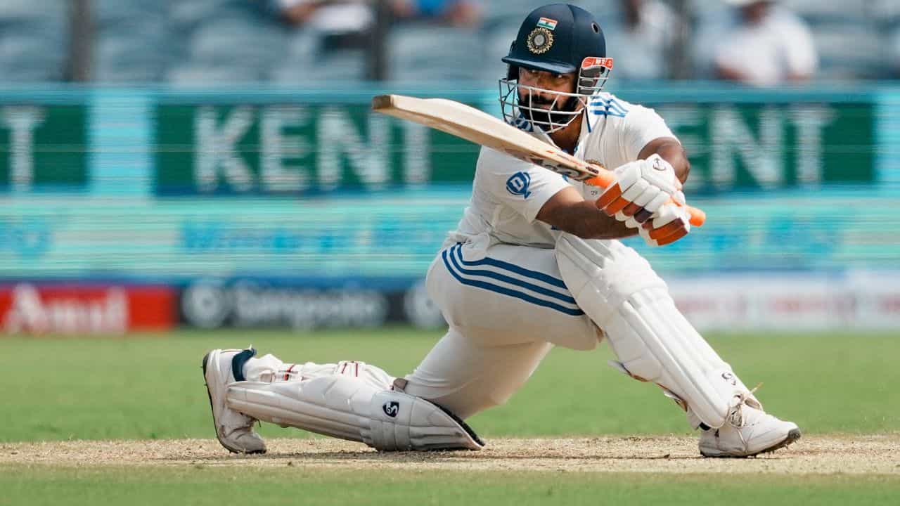 Rishabh Pant: 'এমন কোরো না...', অজি সফরের কথা ভেবে ঋষভ পন্থকে সতর্কবার্তা! Rishabh Pant: 'এমন কোরো না...', অজি সফরের কথা ভেবে ঋষভ পন্থকে সতর্কবার্তা!