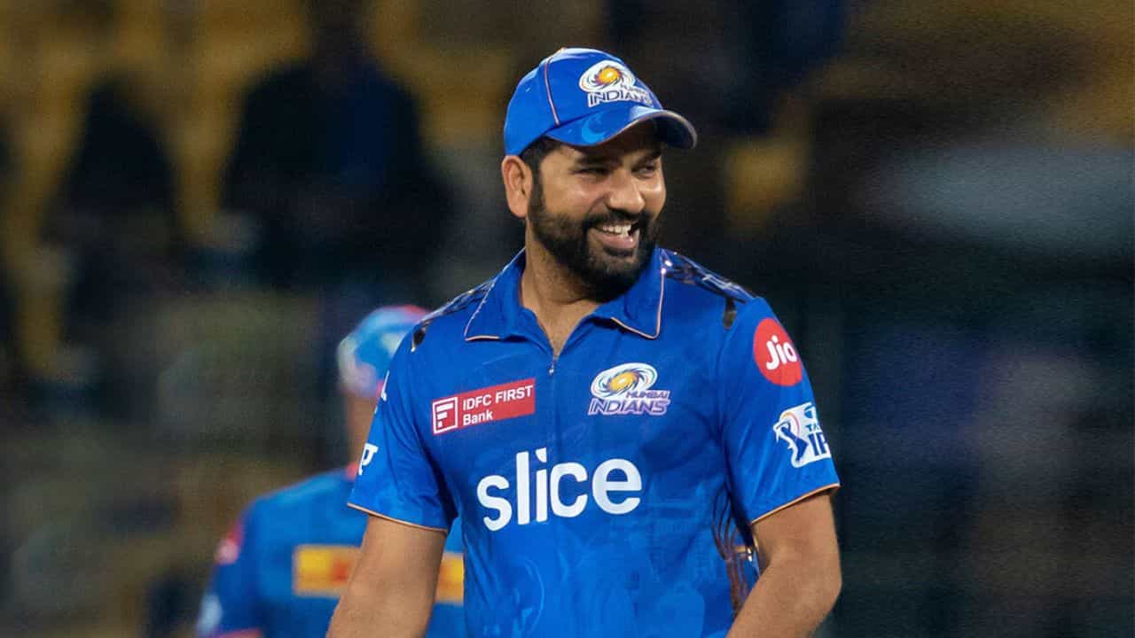 Rohit Sharma: রোহিতের কথাতেই বুমরা-স্কাই-সূর্যদের এগিয়ে রাখল MI? হিটম্যান বললেন... Rohit Sharma: রোহিতের কথাতেই বুমরা-স্কাই-সূর্যদের এগিয়ে রাখল MI? হিটম্যান বললেন...