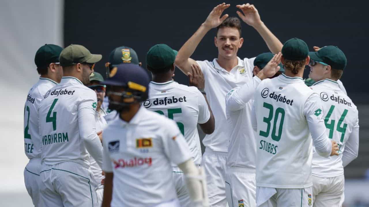SA vs SL: ৪২এ অলআউট, শ্রীলঙ্কার টেস্ট ইতিহাসে মহাবিপর্যয়! ডারবানে বিস্ফোরণ মার্কোর SA vs SL: ৪২এ অলআউট, শ্রীলঙ্কার টেস্ট ইতিহাসে মহাবিপর্যয়! ডারবানে বিস্ফোরণ মার্কোর