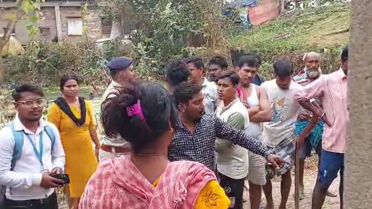 Hooghly: মোবাইল চুরির অপরাধে গ্রেফতারির প্রতিশোধ! ফেসবুকে বন্ধু পাতিয়ে খুন, ছাত্রমৃত্যুতে চাঞ্চল্যকর মোড়ে