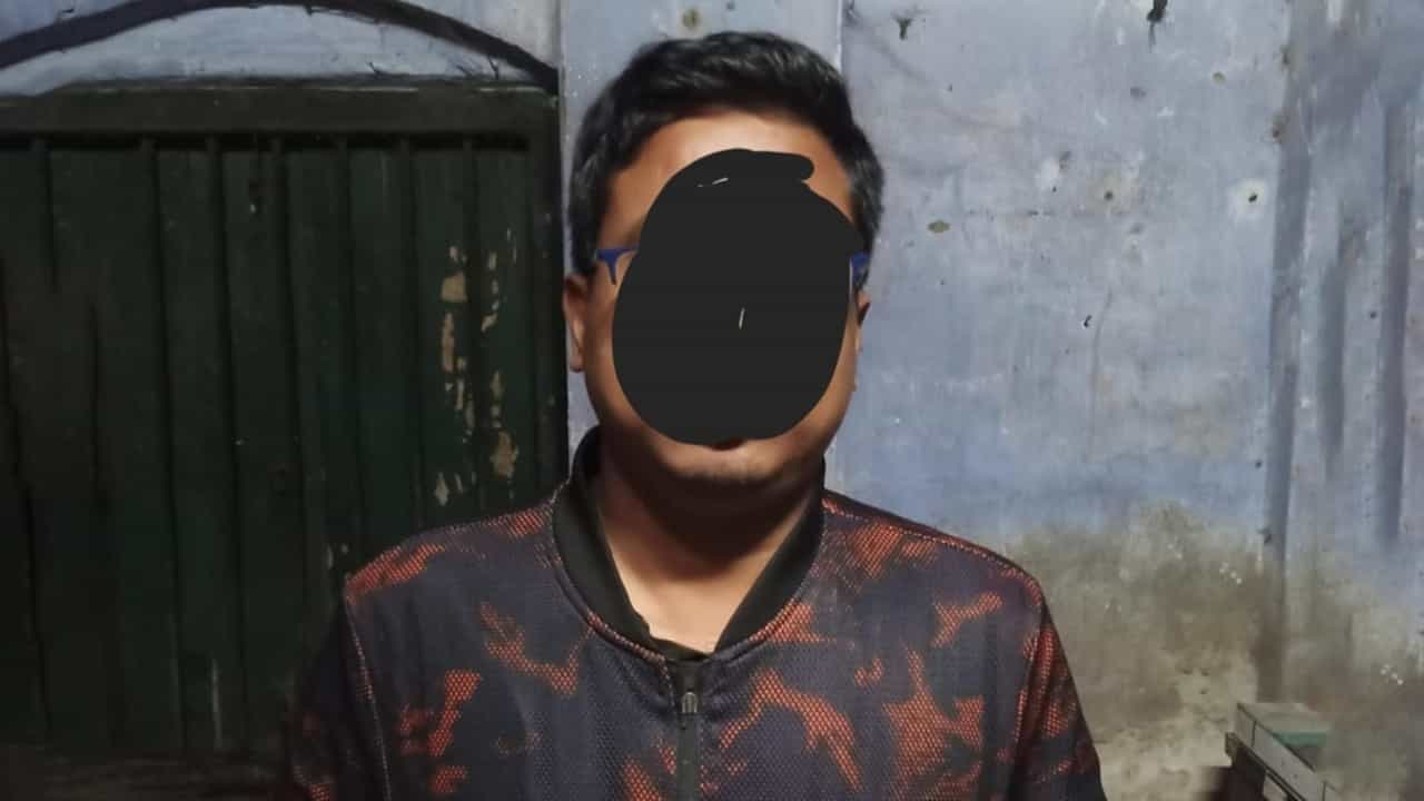 Tab: ট্যাব কেলেঙ্কারিতে শুধু মালদা থেকেই গ্রেফতার ৮ জন Tab: ট্যাব কেলেঙ্কারিতে শুধু মালদা থেকেই গ্রেফতার ৮ জন