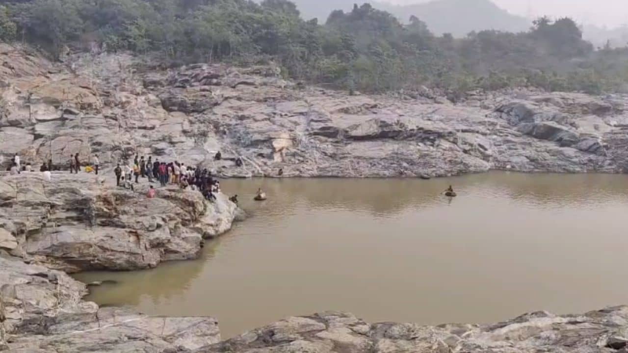 Maithon Dam: মাইথনের যেখানে কেউ যায় না ওইখানেই চলে গিয়েছিল ছেলেগুলো, পরিণতি মর্মান্তিক