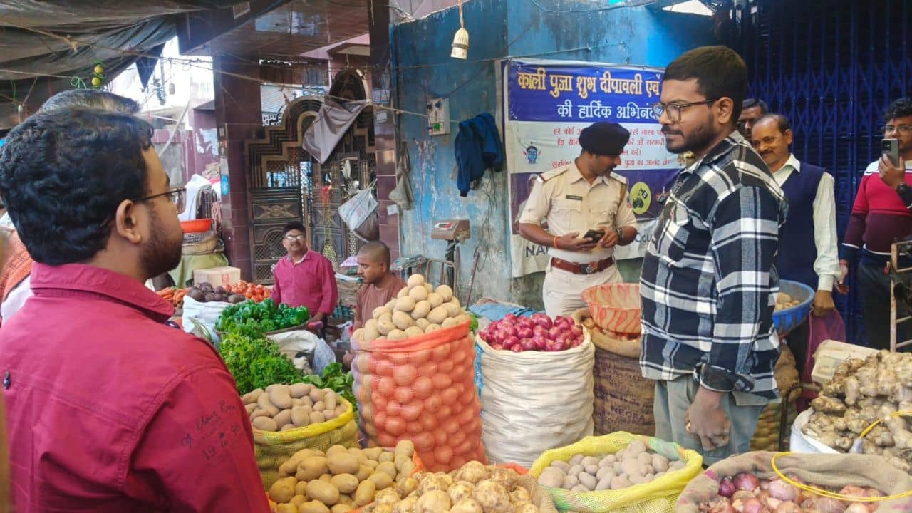 Vegetable Price: শীত এলেও কেন কমছে না সবজির দাম? উত্তর খুঁজতে মাঠে টাস্ক ফোর্স